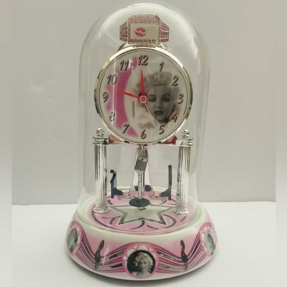 Vintage 2009 Marilyn Monroe Anniversary Porcelain Clock Rotating Pendulum/Dome - Picture 3 of 16